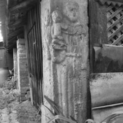 Monolith with an image of St. Anthony of Padua from the first Tomanovo znamenje in Novi trg, nowadays in Šutna in Kamnik.