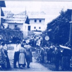 Prvi rej in Dole pri Brdu, 1952 (Photo by J. Šušteršič)